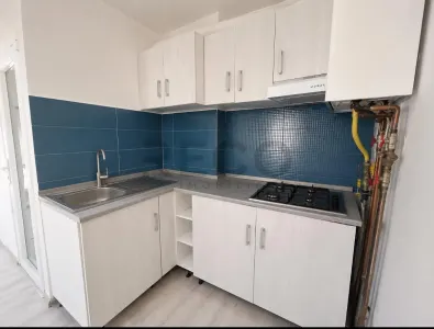 RECO Apartament ultracentral 62 mp utili-compartimentat in 2 unitati separate,  Oradea - Oradea