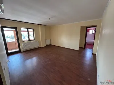 Apartament cu 2 camere de vanzare, zona Penny Obor - Focsani