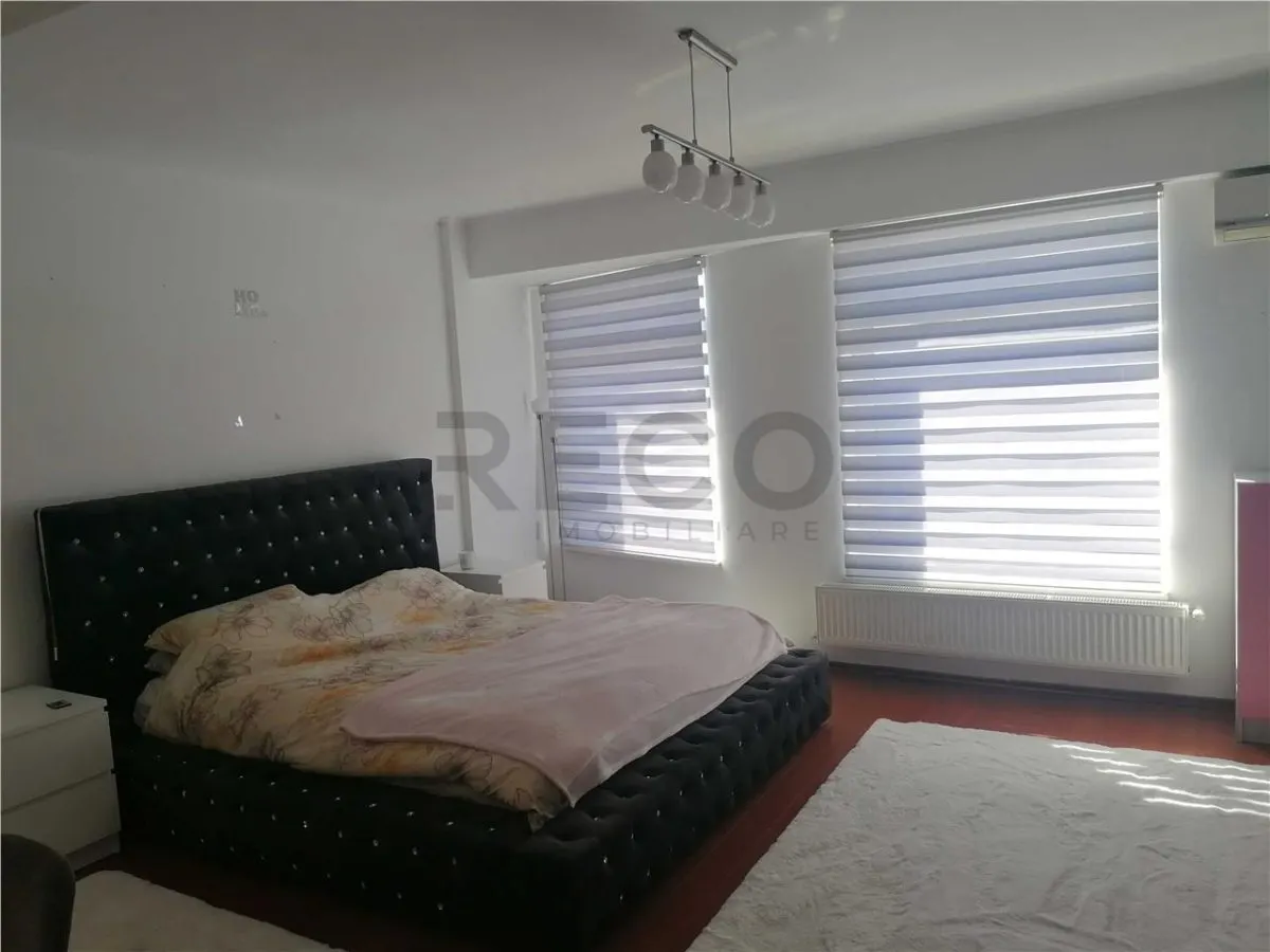 RECO, Apartament de Lux Bloc Luceafarul - foto 2