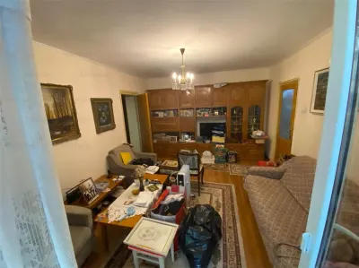 Vanzare apartament 3 camere | Sos Mihai Bravu - Maior Coravu | etaj 2 | bloc 1970 reabilitat | pozitie foarte bună | - foto 2