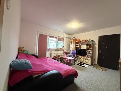 Apartament cu 3 camere,semidecomandat,centrala proprie ,zona Girocului - foto 5
