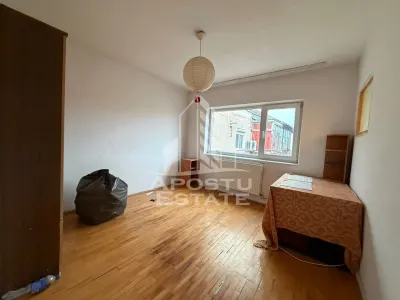 Apartament cu 2 camere, decomandat, centrala proprie, zona Soarelui - Timisoara