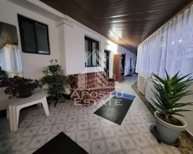 Casa individuala de vanzare cu 4 camere, 2 bai si 2 garaje, Lipovei - foto 17