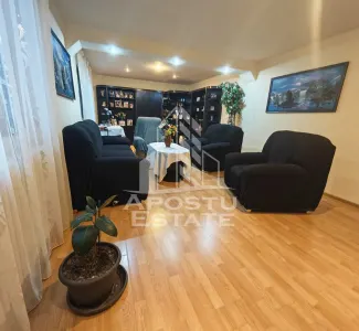 Casa individuala de vanzare cu 4 camere, 2 bai si 2 garaje, Lipovei - foto 23