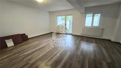 Duplex cu 5 camere si 3 bai, centrala proprie, zona Lipovei - Timisoara