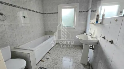 Duplex cu 5 camere si 3 bai, centrala proprie, zona Lipovei - foto 13