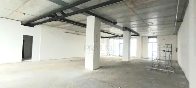 Spatiu comercial cu vitrine mari  openspace - Torontalului - foto 4