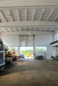 De inchiriat hala industriala ideala pentru service auto 580 mp - Timisoara