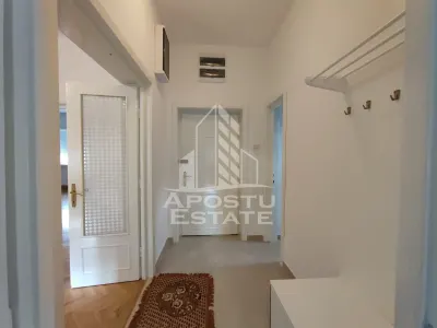 Apartament cu 5 camere 170 mp,  zona Ultracentrala - foto 14