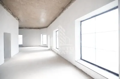 DE VANZARE - Spatiu comercial premium, pozitie exceptionala - foto 2
