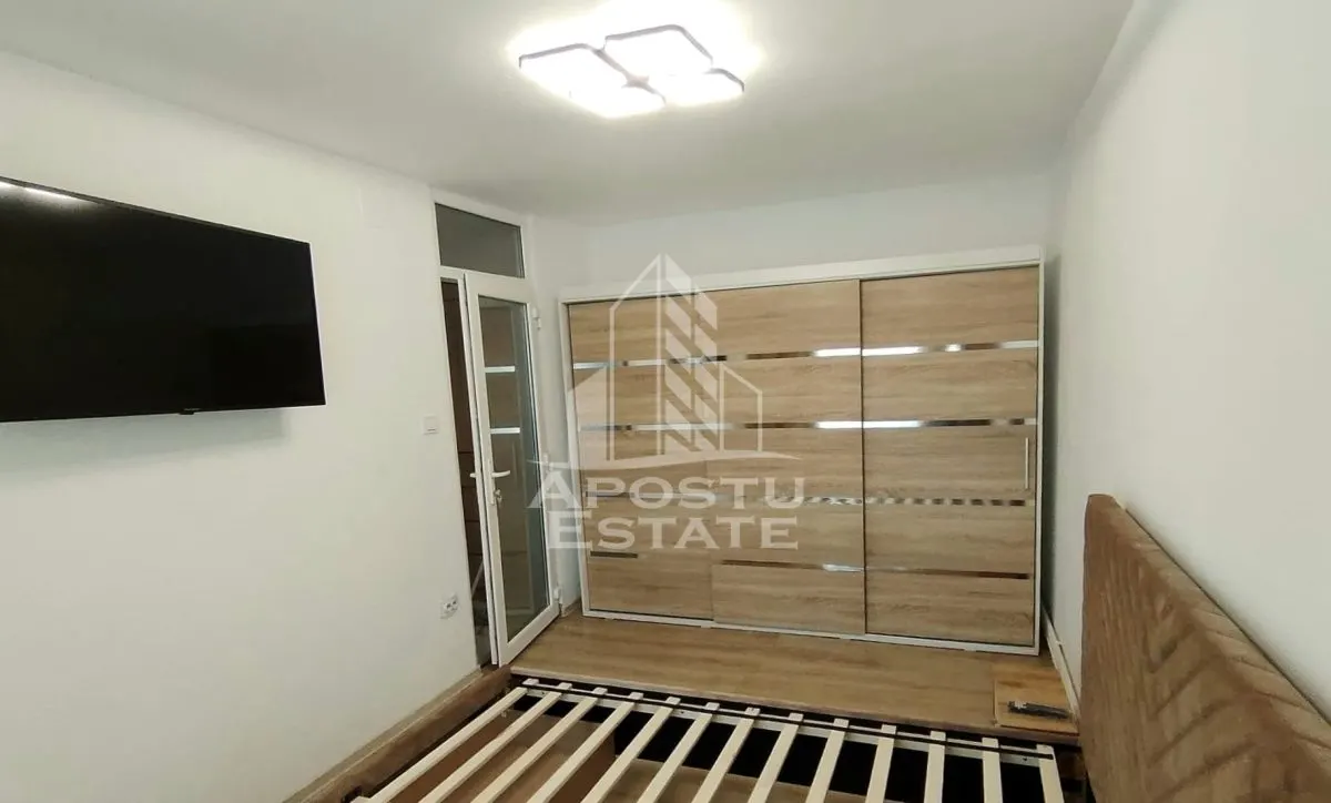 Apartament 3 camere,loc de parcare Micalaca - foto 3