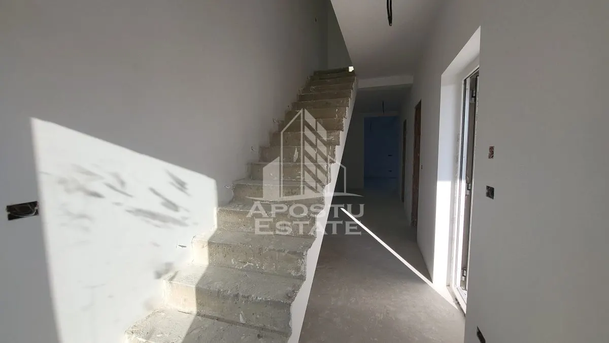 Duplex la cheie,despartit,4 camere Giarmata Mare - foto 6