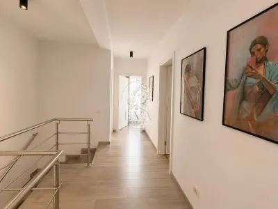 Vila de vanzare - STR.RARAU - INTRARE COM. BERCENI - foto 5