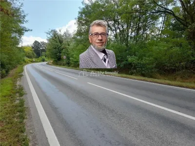 Resita,5561 mp.Teren INTRAVILAN Km.8,la Sosea 10 Euro mp.. - Resita