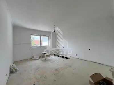 Casa individuala pe etaj de vanzare, renovata complet, Becicherecu Mic - foto 10