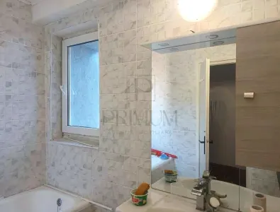 Apartament 4 camere | Ultracentral | Medicina â€“ Punctele Cardinale | 100 mp | Renovat si Mobilat - foto 7