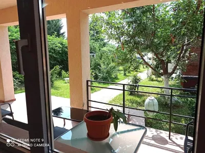 Vila individuala 6 camere, teren 2500 mp - foto 2