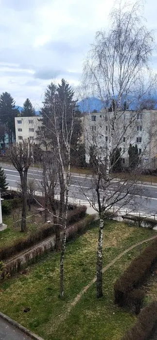 A luat avans cu credit Apartament cu 2 camere  Gemenii ,semidecomandat,parcare,83000 Euro - foto 5