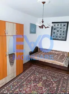 Apartament de inchiriat cu 2 camere, etaj intermediar, Podu Ros - Iasi