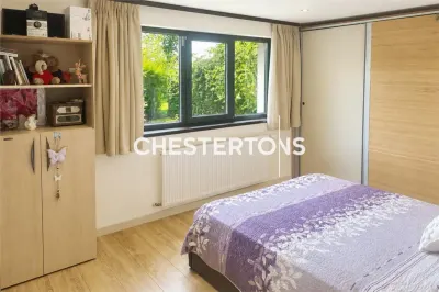 Vila individuala Branesti, 6 camere, vedere directa catre padure - foto 13