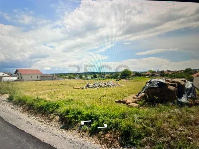 RECO Teren intravilan cu toate utilitățile, Zona Alparea, Bihor - foto 3