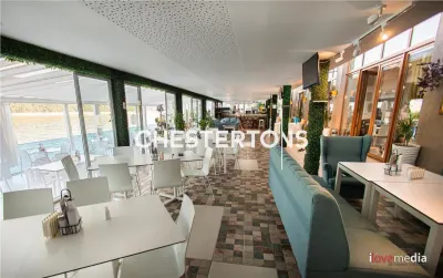 Resort de lux de vanzare la Cazanele Dunarii | Afacere la cheie pe malul Dunarii - foto 6