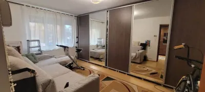 Apartament 3 camere zona Craiter,decomandat,130000 Euro - Brasov