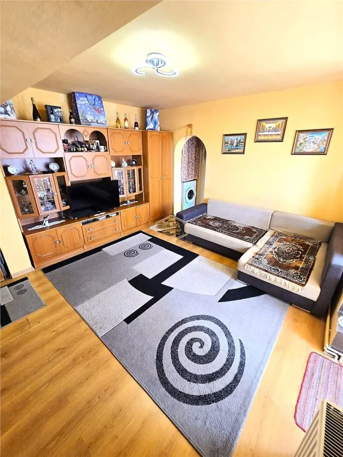 Apartament 2 camere | Strada Careiului - foto 1