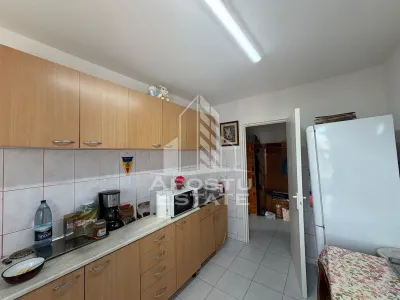 Apartament cu 2 camere de vanzare , Zona Lipovei , Timisoara - foto 6