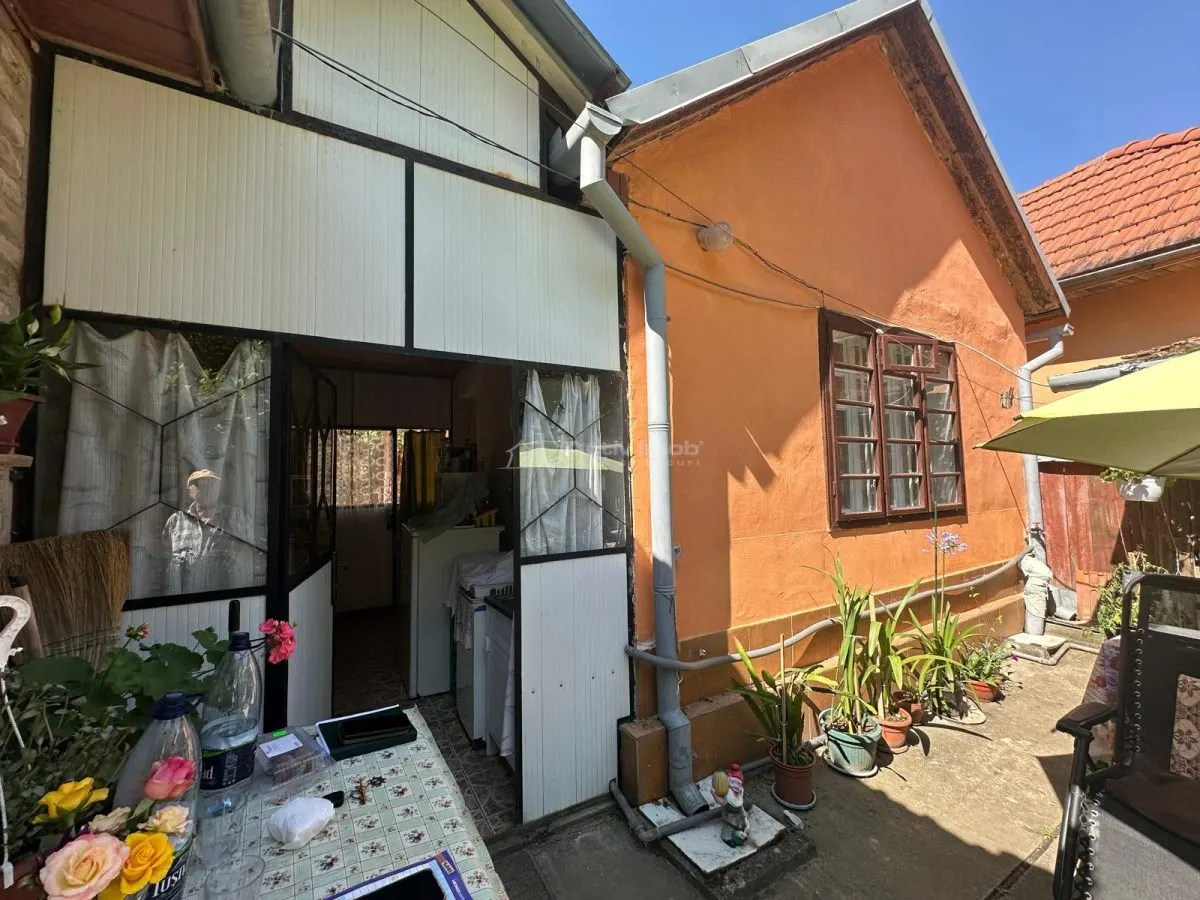 Bocsa Montana, Casa Cocheta de Vacanta sau investitie, Zona Pitoreasca - foto 12