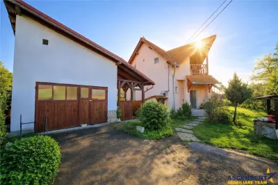 Vila duplex spatioasa in Chilieni, Sfantu Gheorghe,6 camere, garaj si teren generos - foto 4
