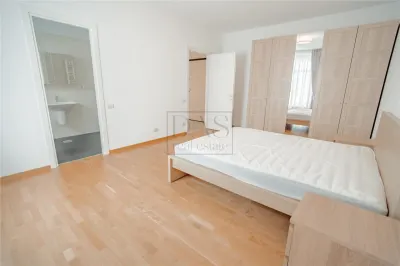 Floreasca | Laguna residence | 4 Camere | Vedere Lac | Piscina, Parc privat - foto 15