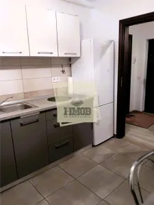 Apartament 2 camere balcon si parcare zona Turnisor - foto 6