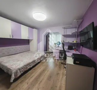 Apartament de vanzare, 4 camere, 2 bai, etajul 1, centrala proprie, Lipovei - Timisoara