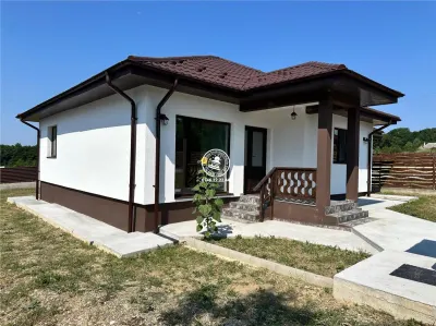 Casa 3 camere, Poiana cu Cetate - Grajduri