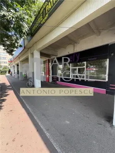 Spatiu comercial stradal, parter de bloc, Ploiesti, Bd. Bucuresti. - Ploiesti