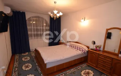Vilă Exclusivistă cu Terasă și Curte Generoasă în Găvana, Pitești - foto 5