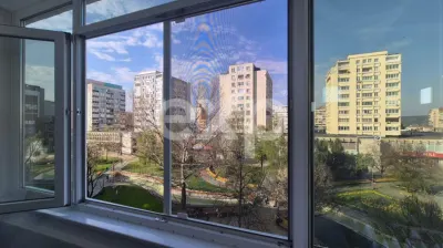 Apartament 3 camere – ultracentral Pitești | renovat complet | parcare inclusa - foto 13