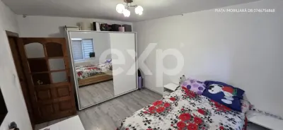 Apartament 2 Camere Decomandat – Micro 4, Târgoviște – foarte spațios - foto 2