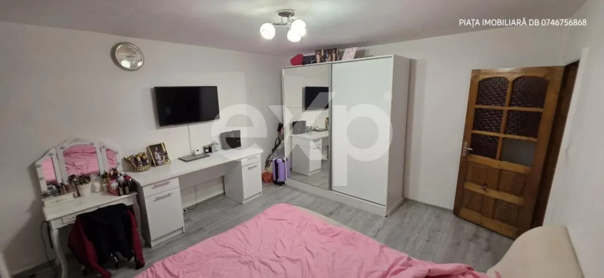 Apartament 2 Camere Decomandat – Micro 4, Târgoviște – foarte spațios - foto 5