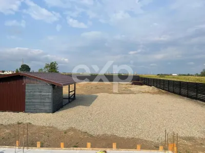 Lot ideal pentru casă – 959 mp, Bradu Central, deschidere 40 m - Bradu