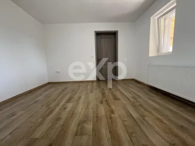 Locuință modernă cu două intrări separate, izolație premium, zonă verde Cuparu - foto 9