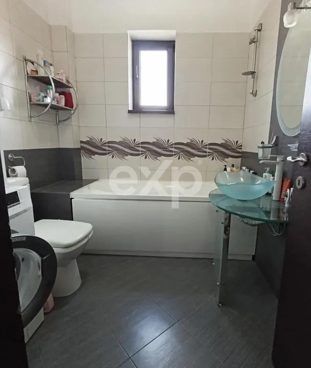 Apartament 3 camere platou GAVANA, bloc din 2013 - foto 6