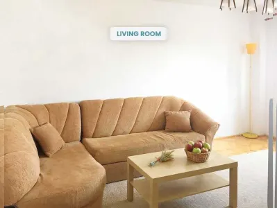 Apartament 3 camere | Blvd. Independenței -  5 minute de UMF | 550€ - foto 3