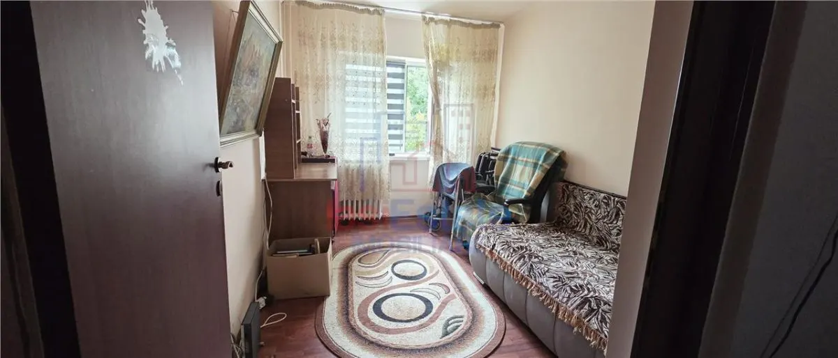 Apartament 3 camere Centru - Bd. Independenței - foto 5