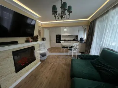 Apartament cu 2 camere cu gradina+ loc de parcare, Bucium - Iasi