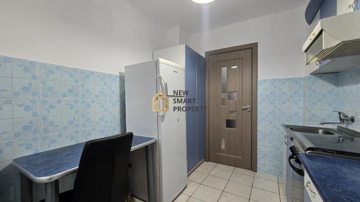 De inchiriat apartament 3 camere Transilvaniei - foto 3