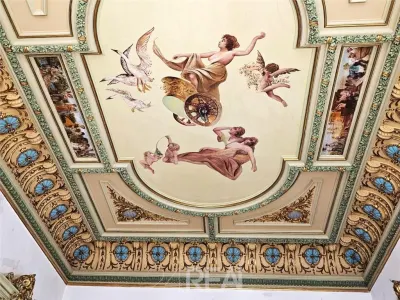 Vila Piata Unirii deosebita - foto 4