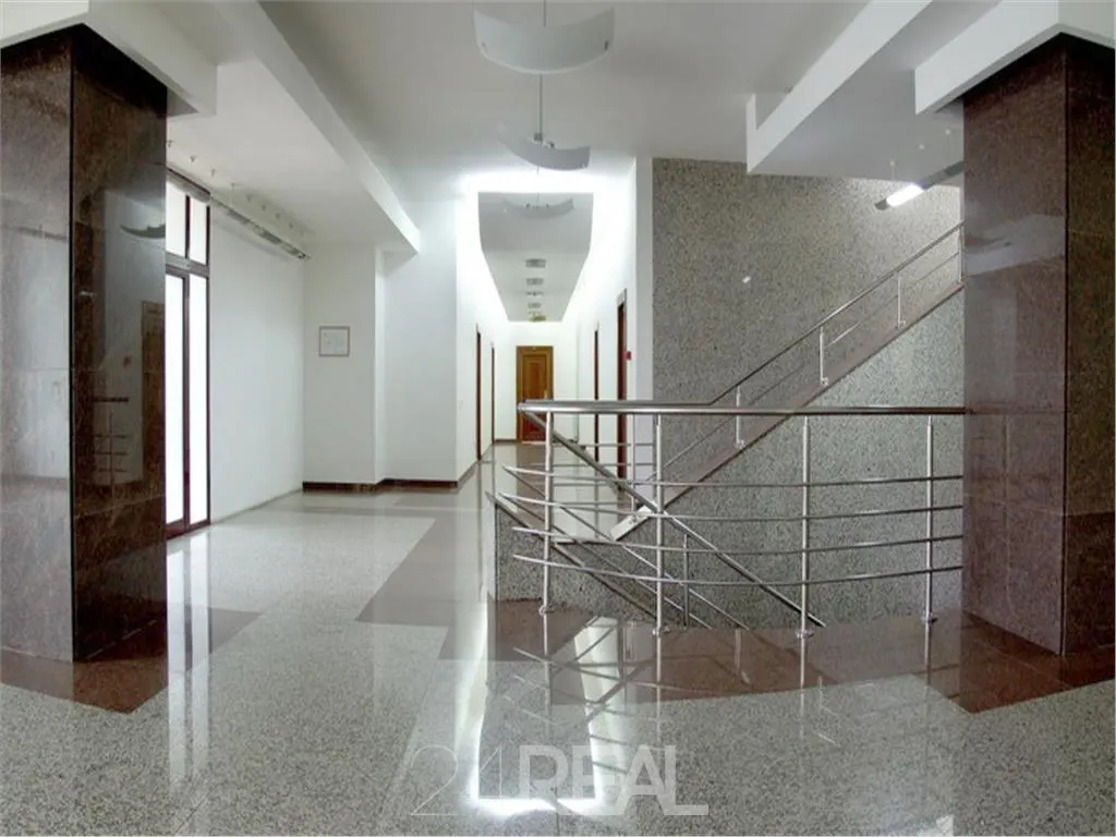 Spatii de birouri diverse dimensiuni - zona ultracentrala - foto 25