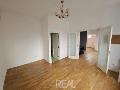 Spatiu pretabil clinica, retail sau birouri - Zona ultracentrala - foto 6